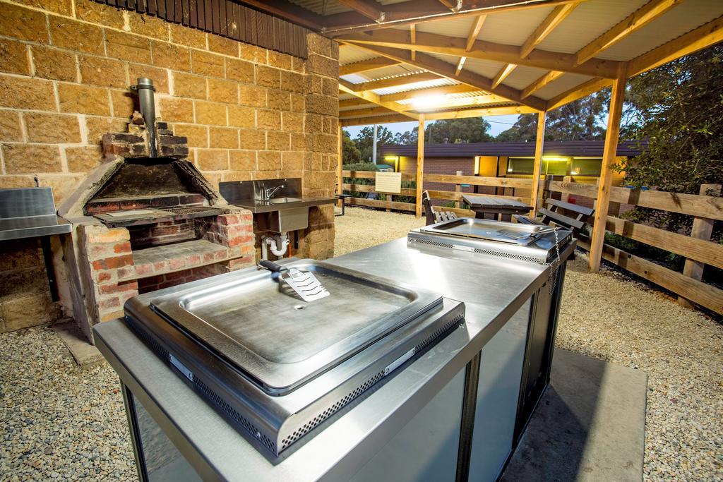 Hotel BIG4 Castlemaine Gardens Exterior foto